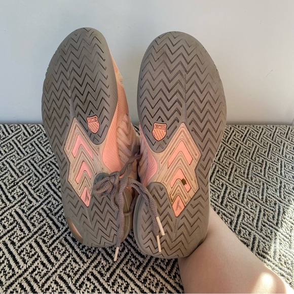 K-Swiss Pink and Gray Athletic Shoes Size 8 - Picture 5 of 9